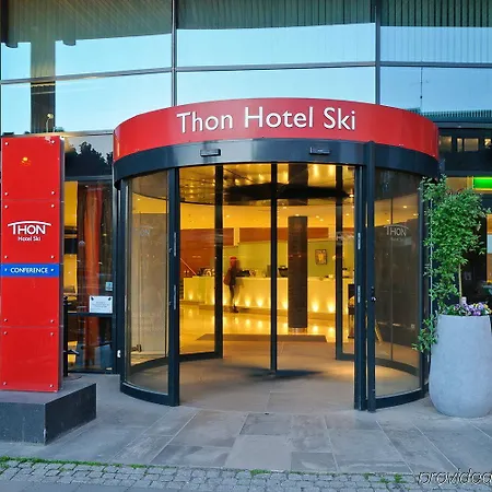 Thon 4* Ski
